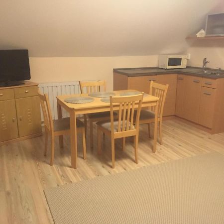 Anonim Apartman Villány Eksteriør bilde